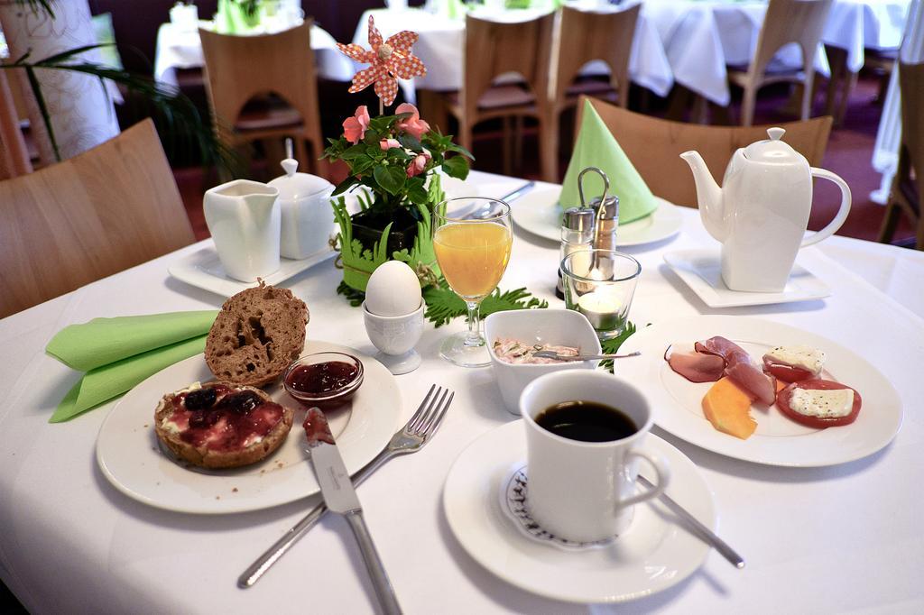 Hotel Elysee Seligenstadt Zimmer foto